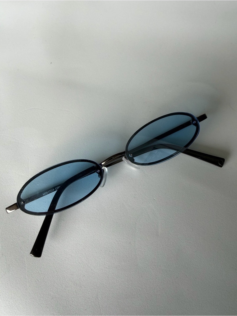 Blue Oval Lens Sunglasses - Picture 1 of 1